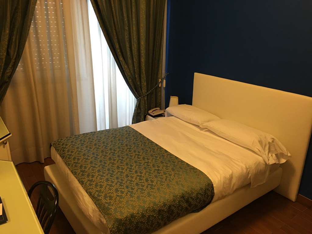 Grande Albergo Potenza Ruang foto