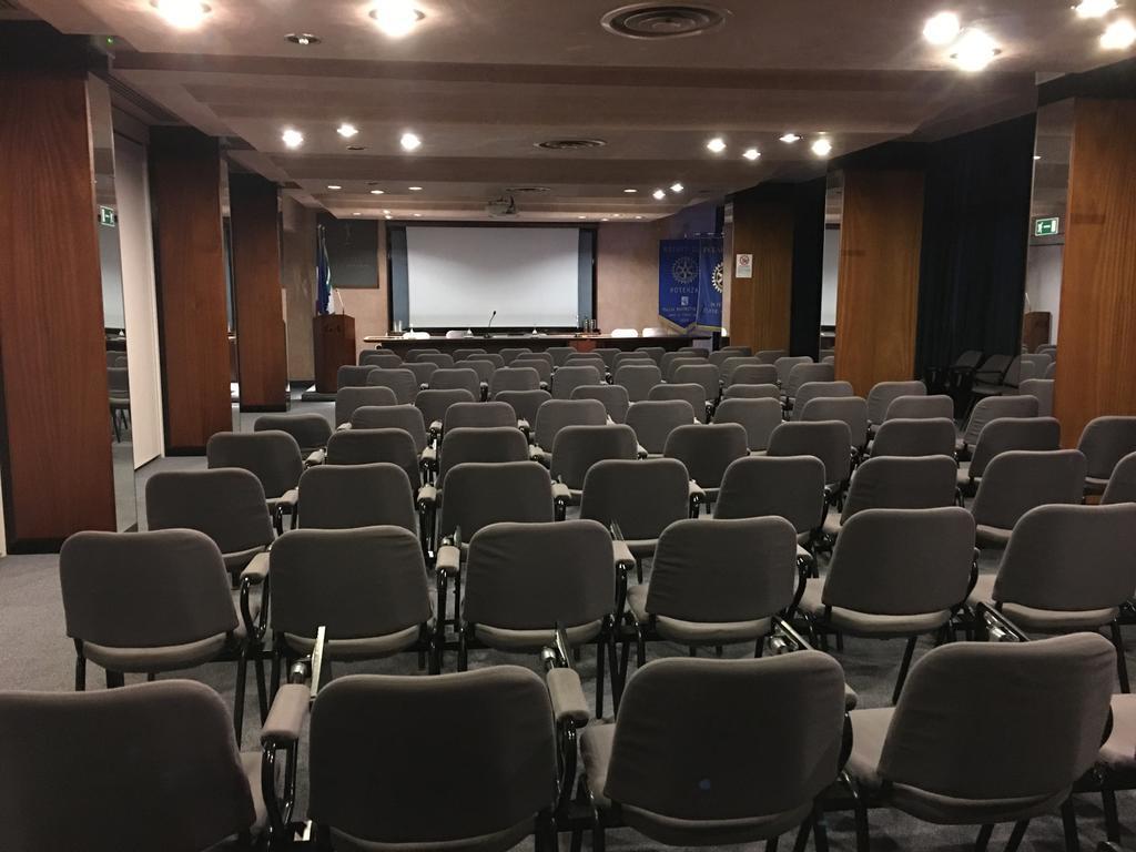 Grande Albergo Potenza Bagian luar foto