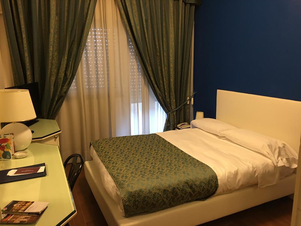Grande Albergo Potenza Bagian luar foto