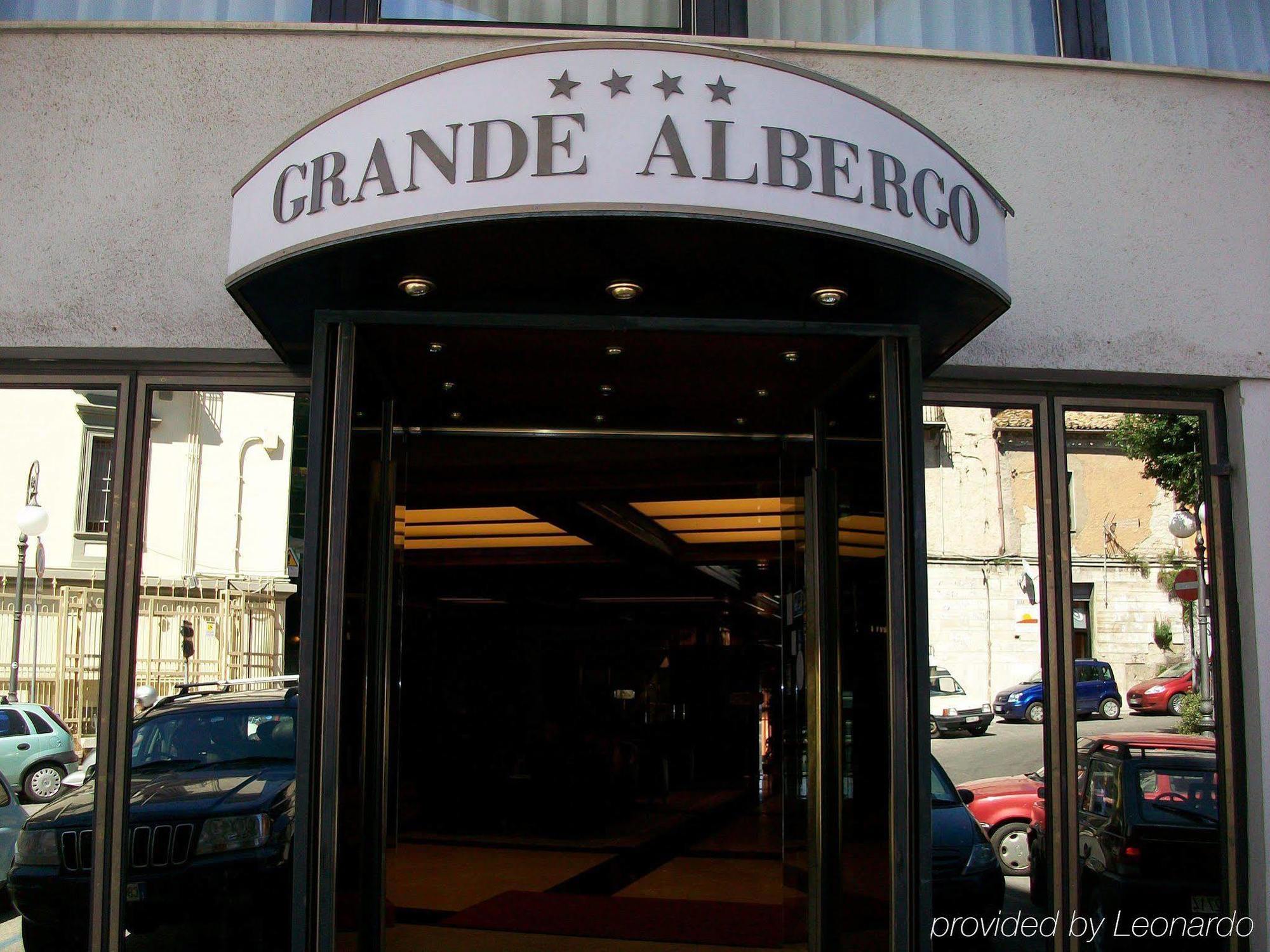 Grande Albergo Potenza Bagian luar foto