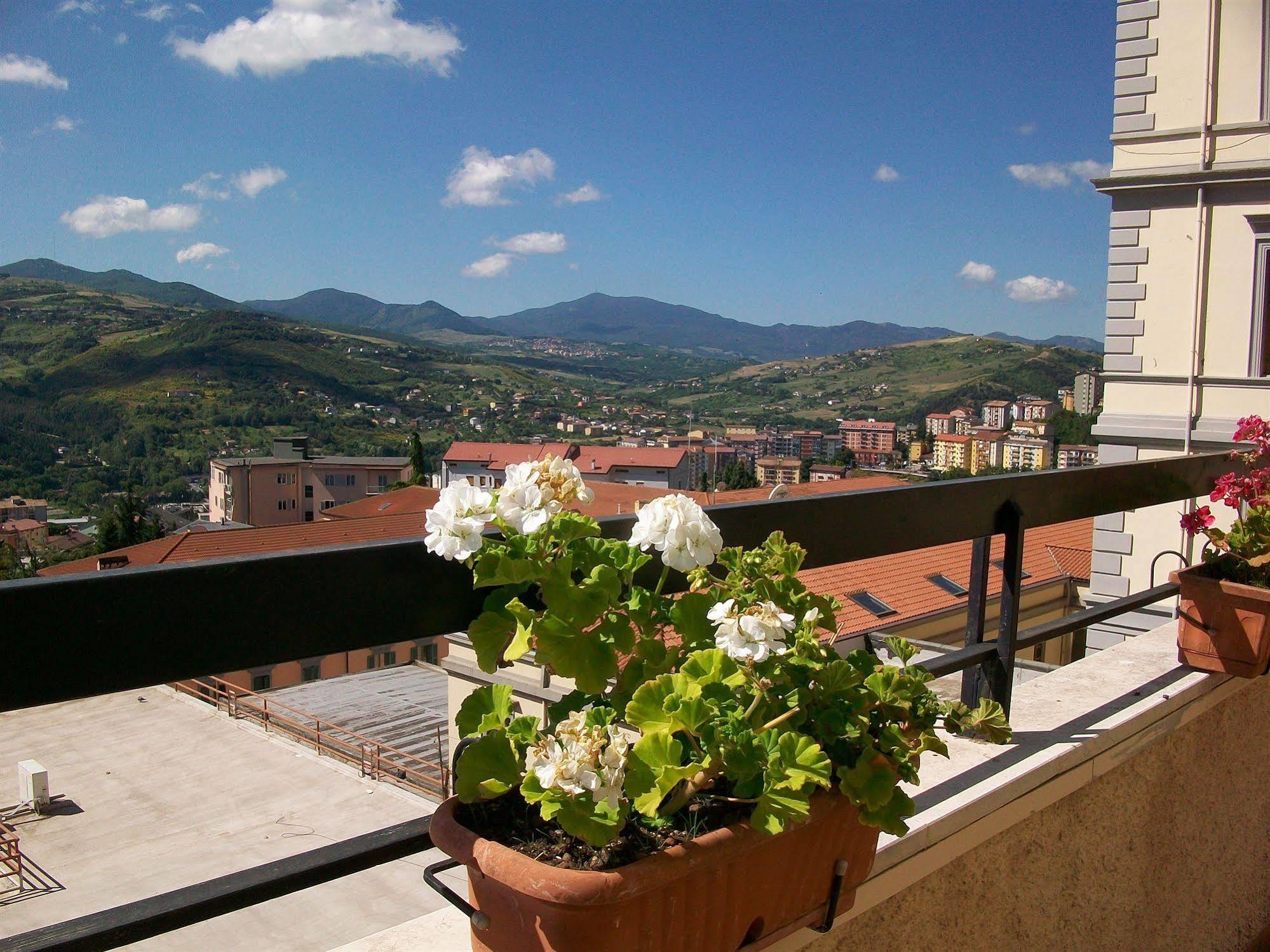 Grande Albergo Potenza Bagian luar foto