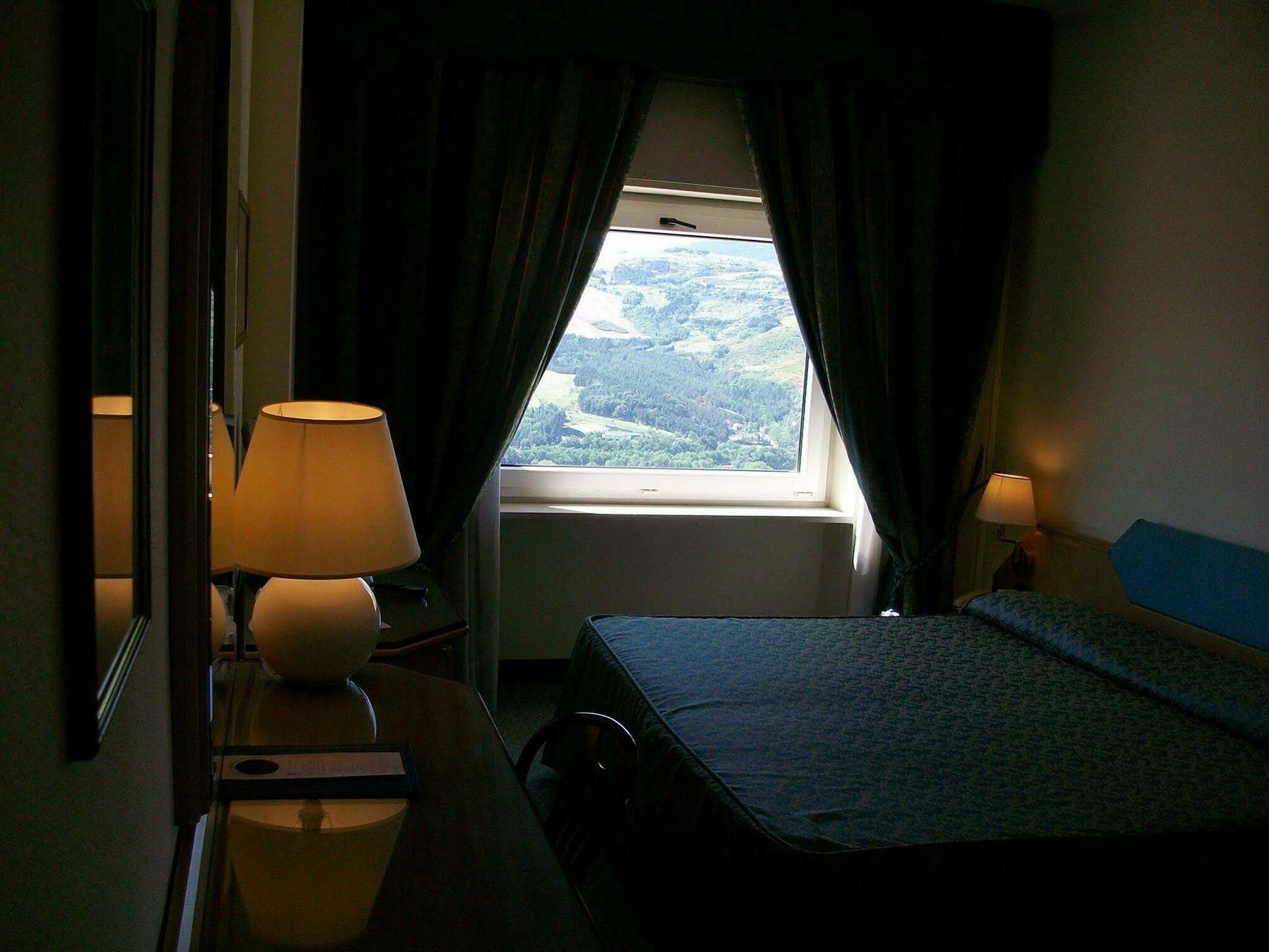 Grande Albergo Potenza Bagian luar foto